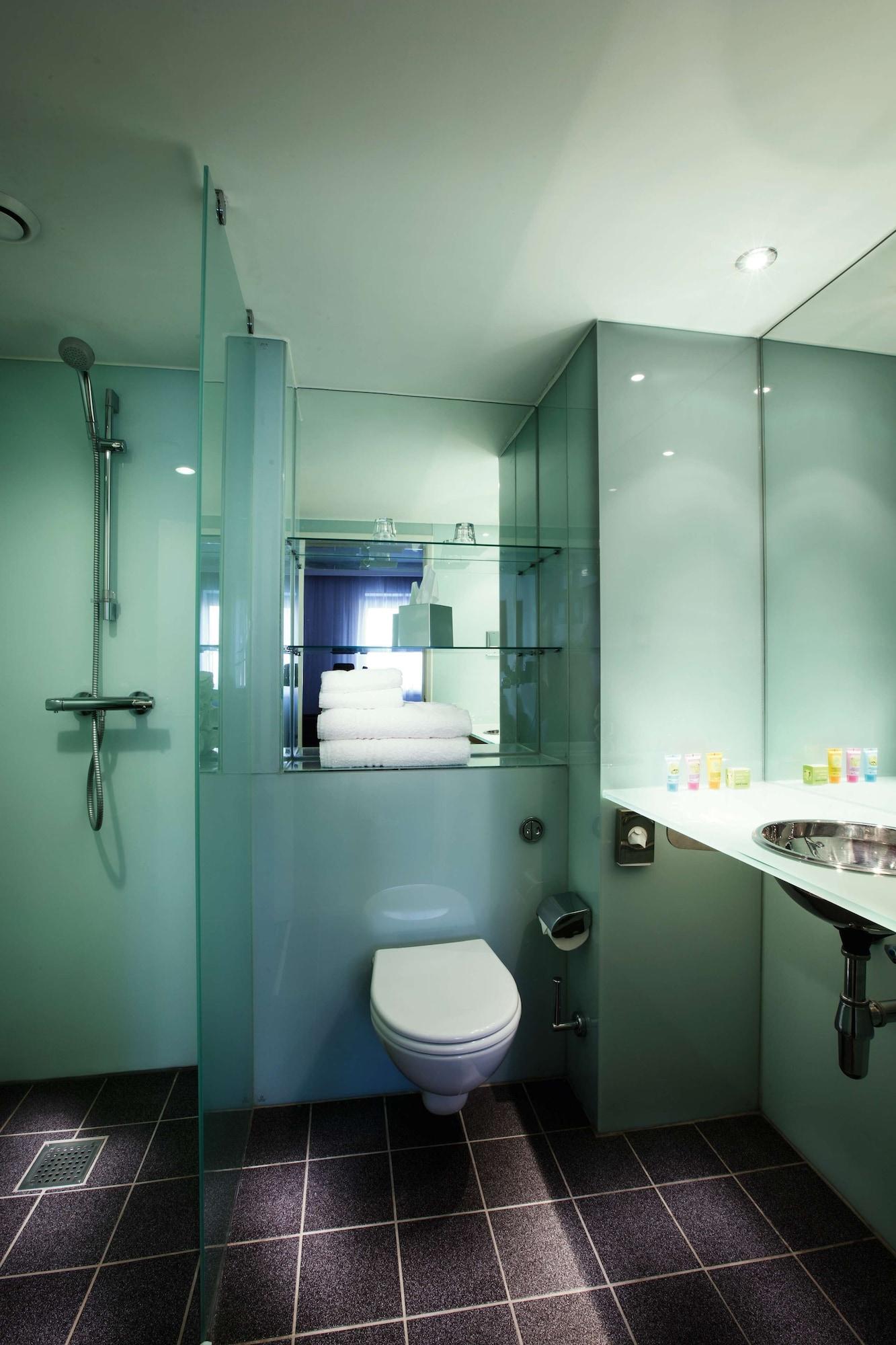 B&B Hotel Инвернесс Экстерьер фото
