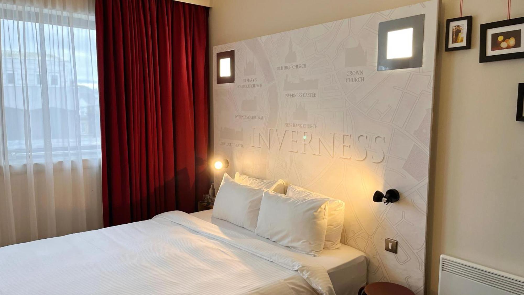B&B Hotel Инвернесс Экстерьер фото